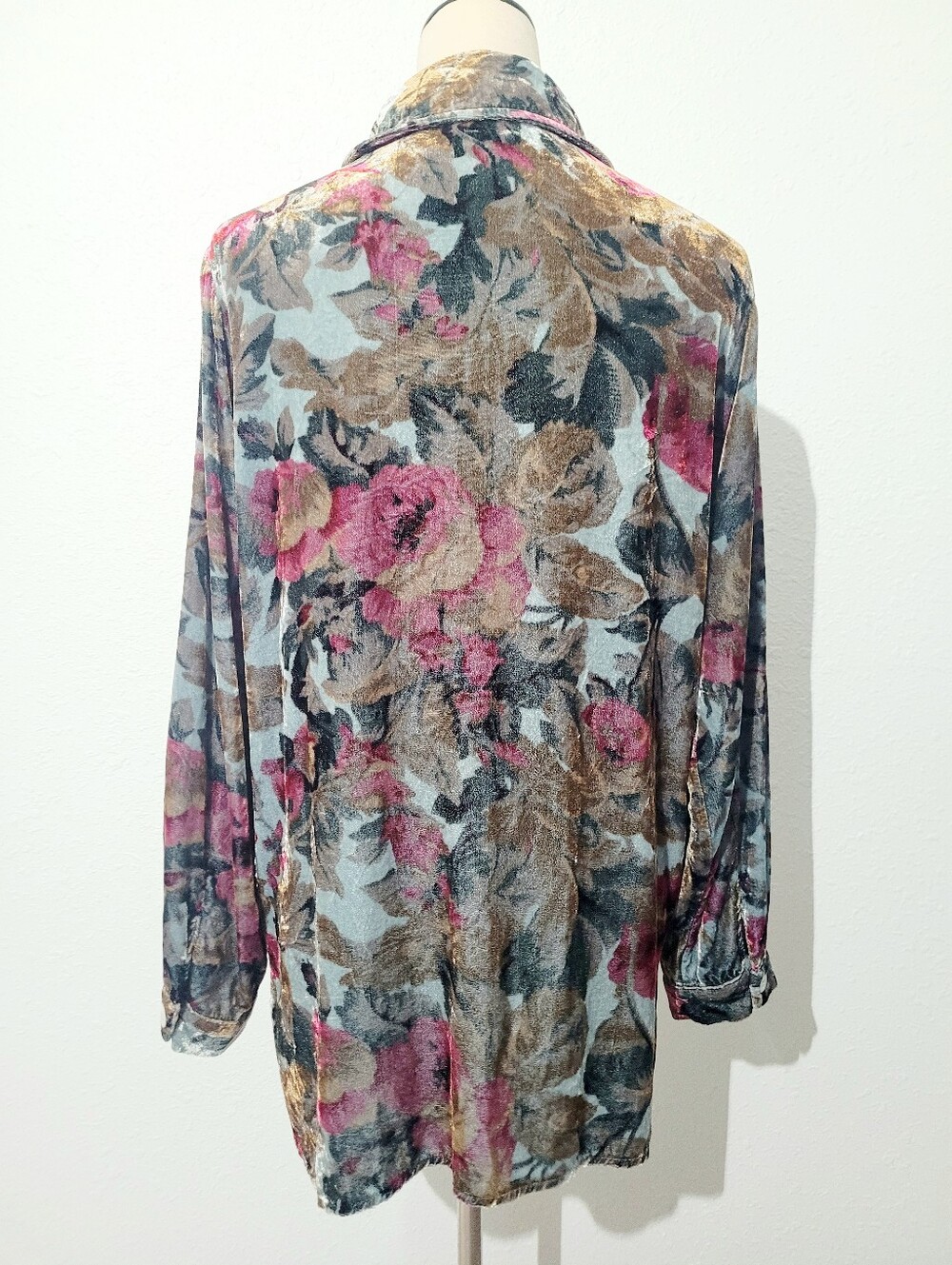 Soft Surroundings Floral Tunic Top Medium Silk Blend Button Front Boho Velvety - Picture 5 of 12